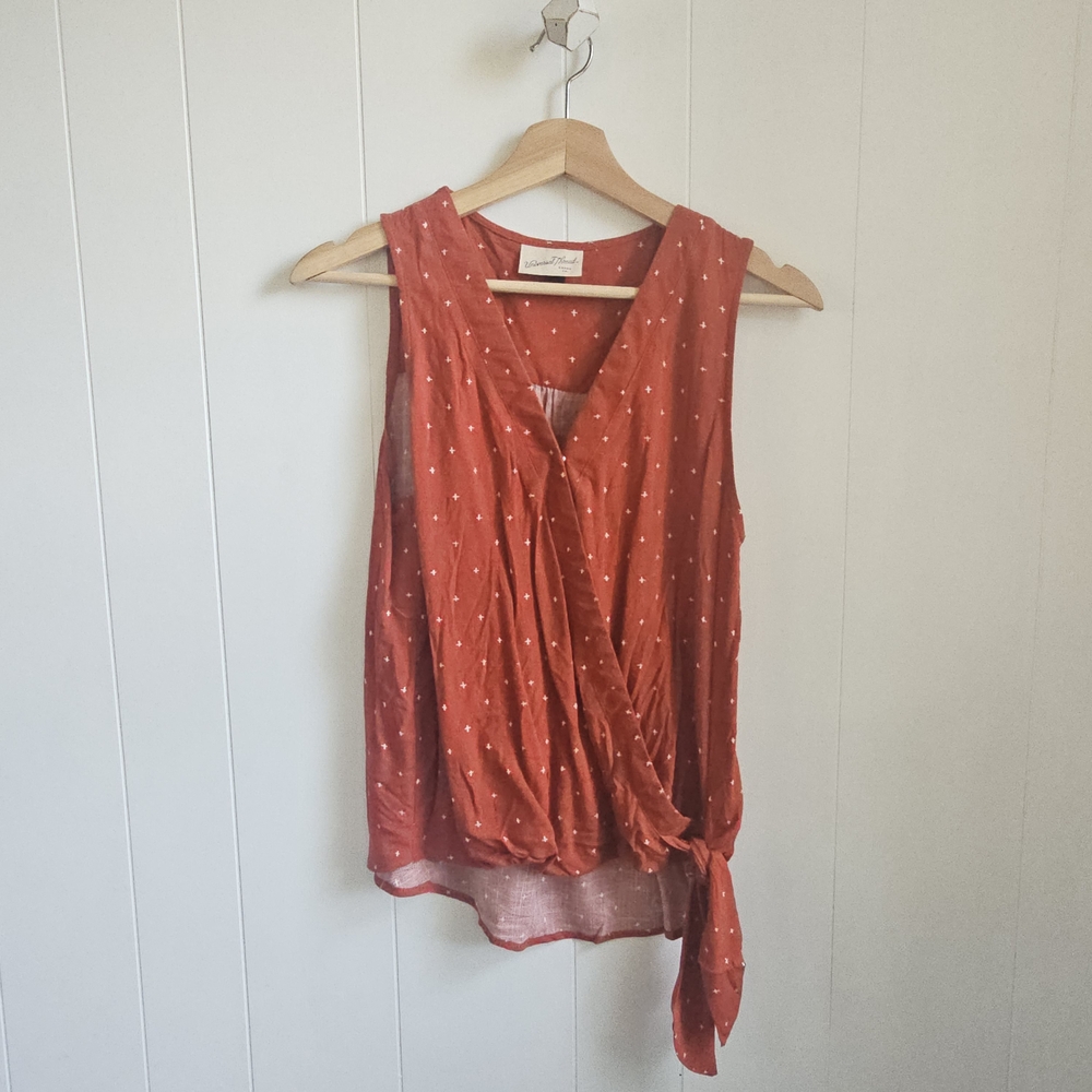 ☆ UNIVERSAL THREAD Rust Wrap Top
